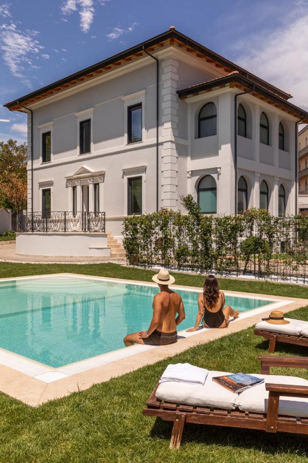 Livia Valeria Palace Apartahotel